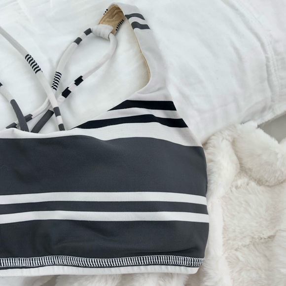 Lululemon Free To Be sports bra - Picture 3 of 3